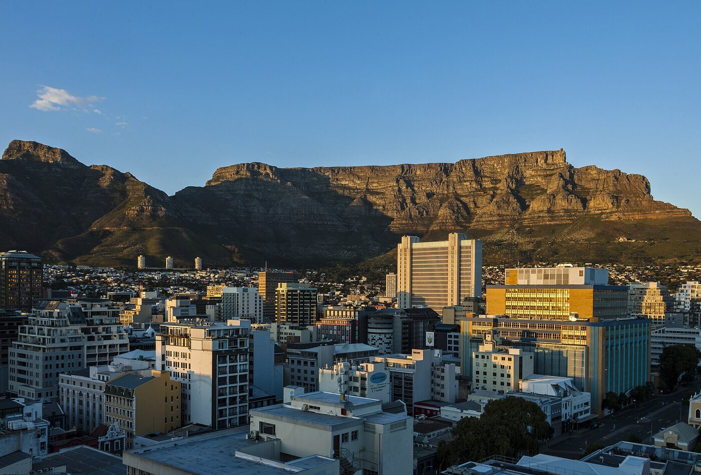 Cape Town аэропорт и South Africa entry