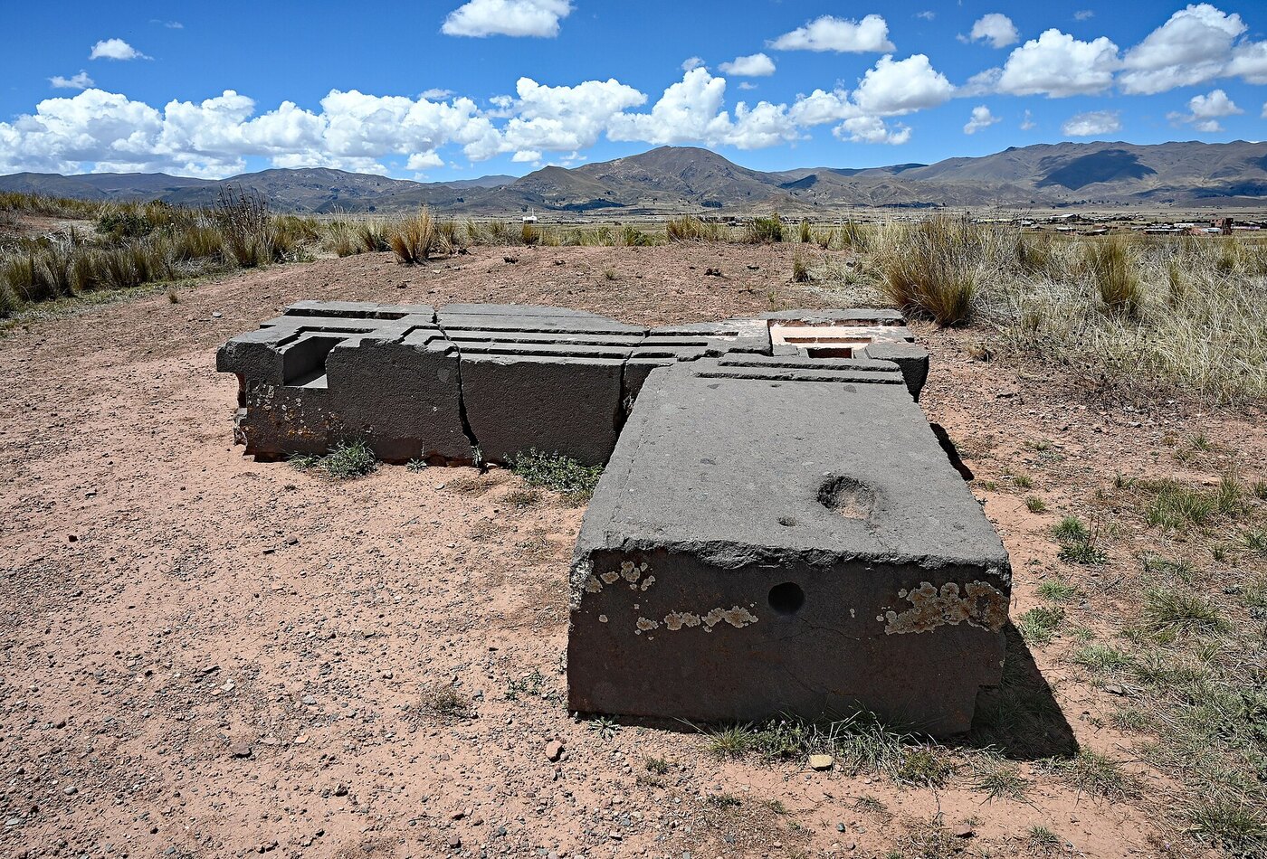 Tiwanaku Bolivia access planning